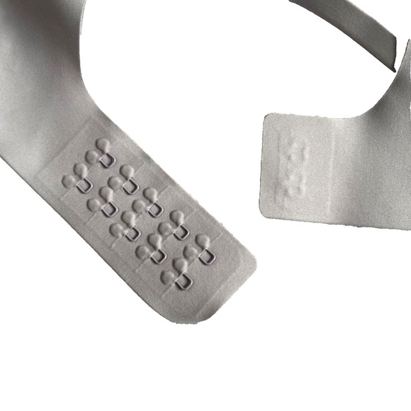 Knix Revolution Shadow Mesh Bra Size M Pale Lavender Wireless Adjustable Padded - Picture 5 of 7